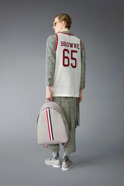 Look 8